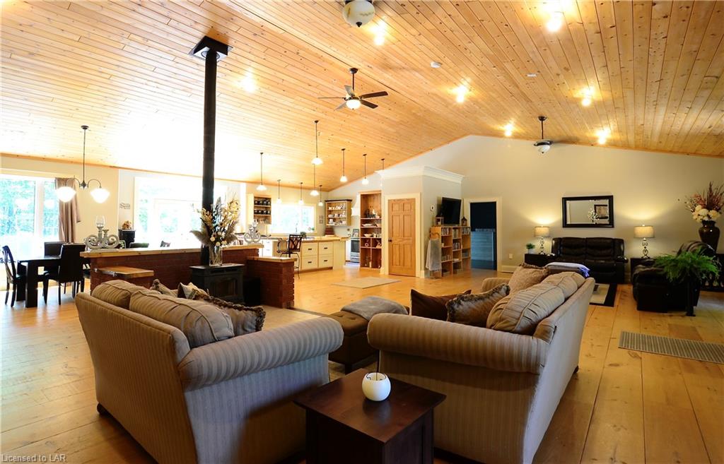 1203 CALICO Road, Haliburton, Ontario, Canada