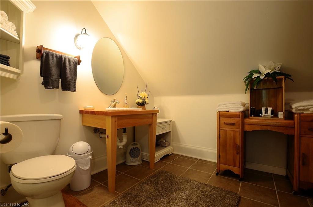 1203 CALICO Road, Haliburton, Ontario, Canada