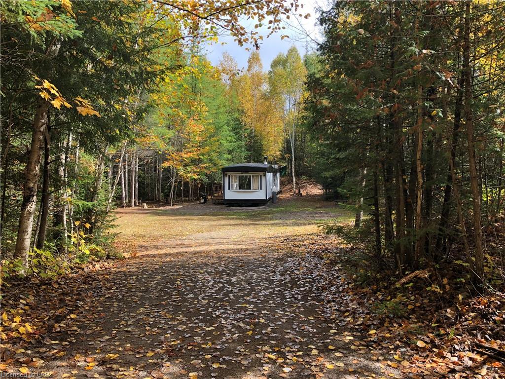 1452 LOCHLIN Road, Minden, Ontario, Canada