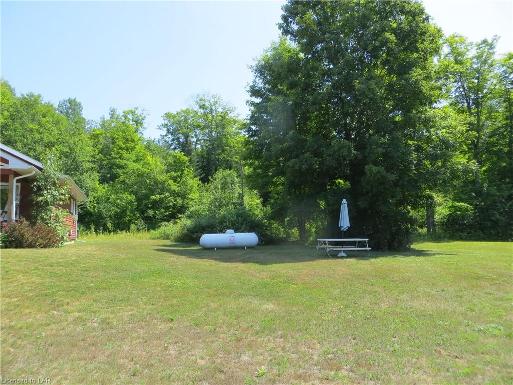 9996 HIGHWAY 118, Carnarvon, Ontario, Canada