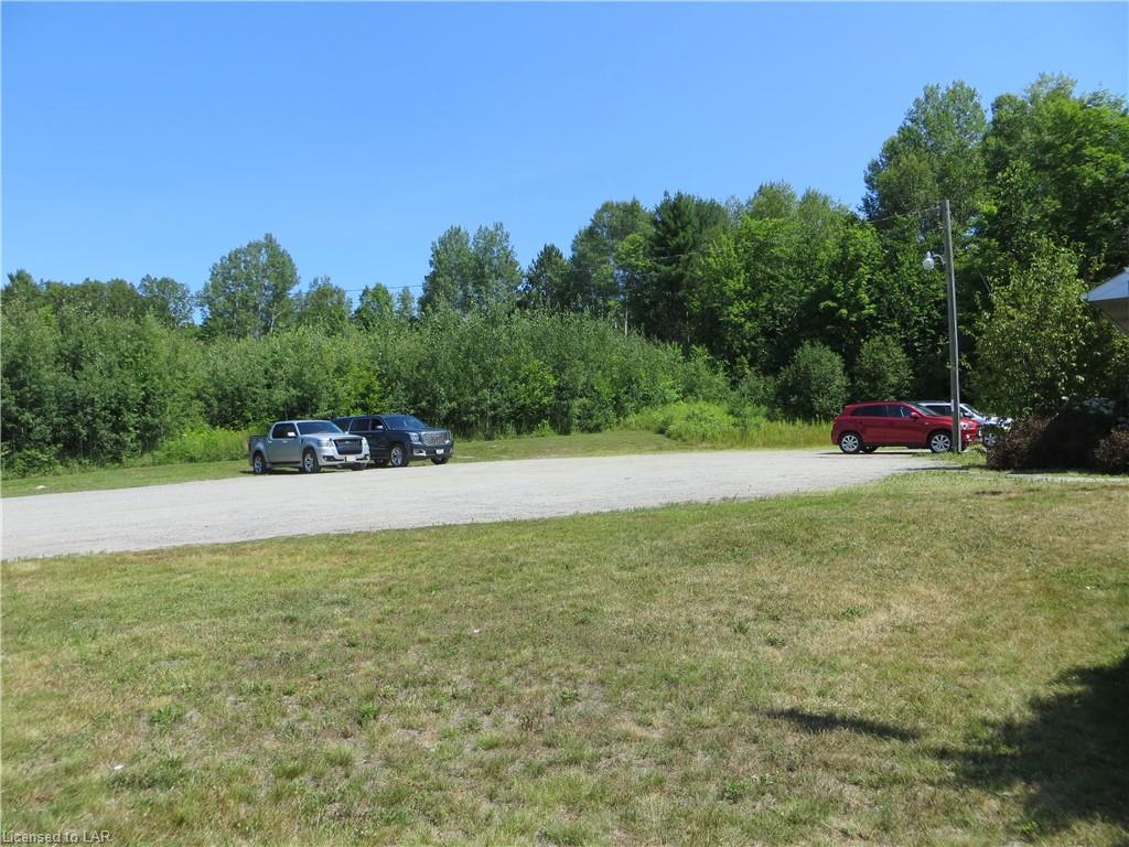 9996 HIGHWAY 118, Carnarvon, Ontario, Canada