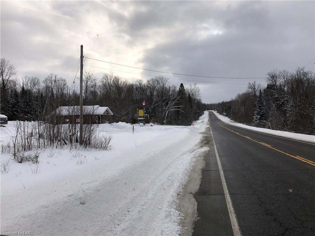 9996 HIGHWAY 118, Carnarvon, Ontario, Canada