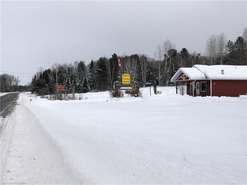 9996 HIGHWAY 118, Carnarvon, Ontario, Canada