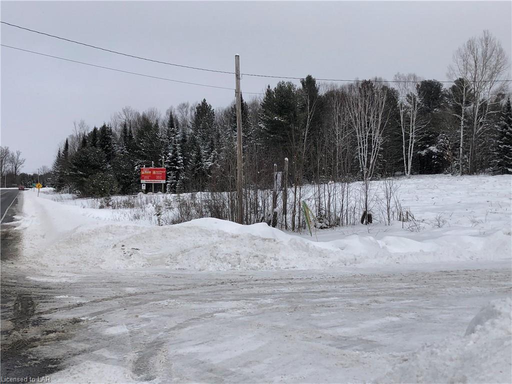9996 HIGHWAY 118, Carnarvon, Ontario, Canada