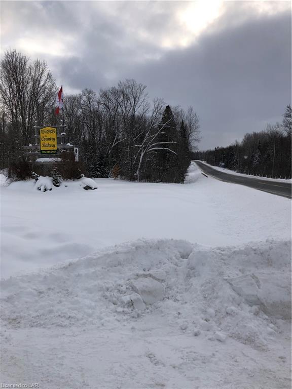 9996 HIGHWAY 118, Carnarvon, Ontario, Canada