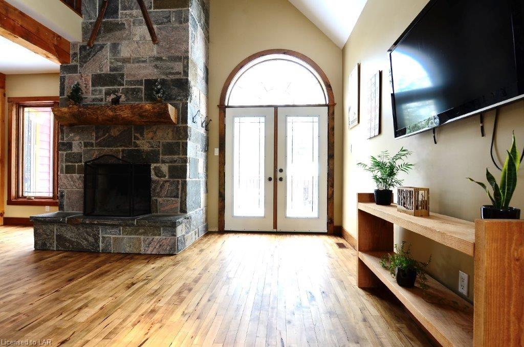 1034 SKI RIDGE Trail, Eagle Lake Village, Ontario, Canada