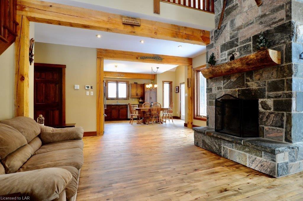 1034 SKI RIDGE Trail, Eagle Lake Village, Ontario, Canada