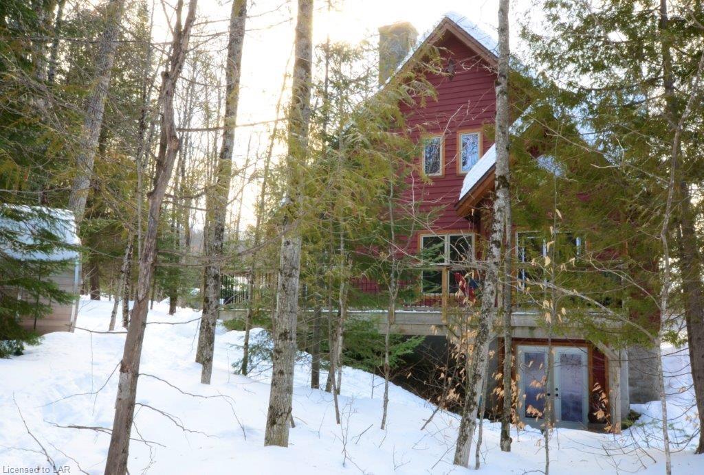 1034 SKI RIDGE Trail, Eagle Lake Village, Ontario, Canada