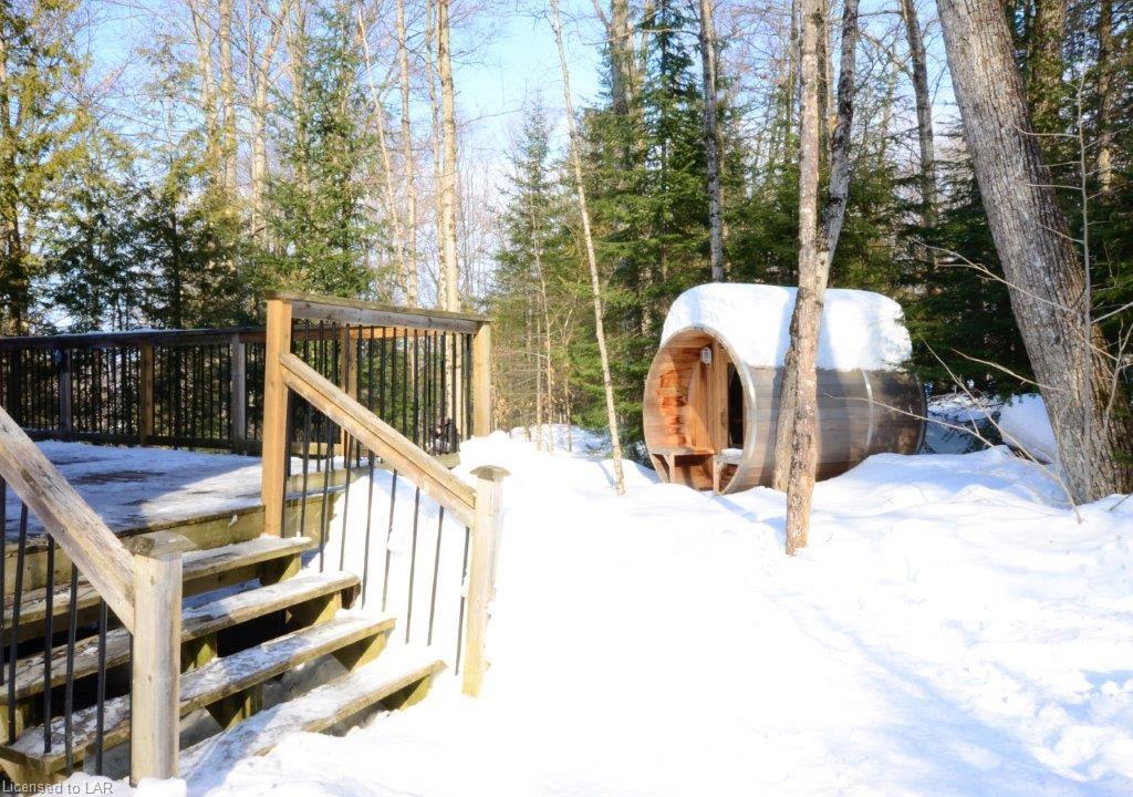 1034 SKI RIDGE Trail, Eagle Lake Village, Ontario, Canada