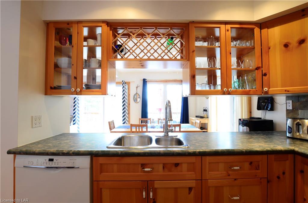 1022 ARGILLITE Road, Haliburton, Ontario, Canada