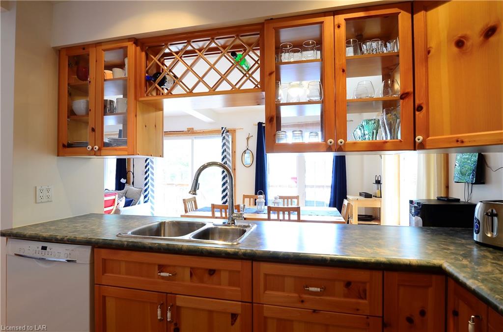 1022 ARGILLITE Road, Haliburton, Ontario, Canada