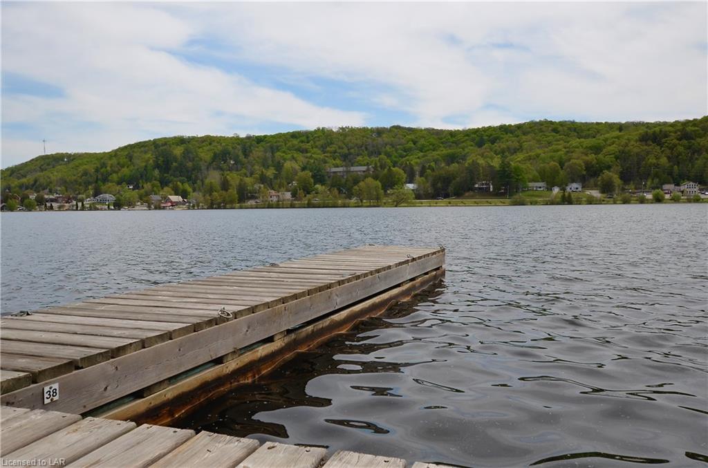 51 HALBIEM Crescent, Haliburton, Ontario, Canada