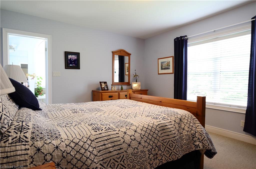 51 HALBIEM Crescent, Haliburton, Ontario, Canada