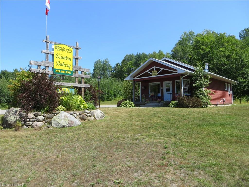 9996 HIGHWAY 118, Carnarvon, Ontario, Canada