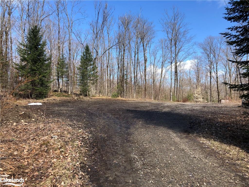 HARBURN Road, Haliburton, Ontario, Canada