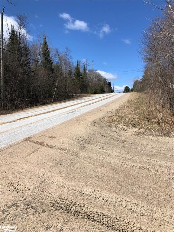 HARBURN Road, Haliburton, Ontario, Canada