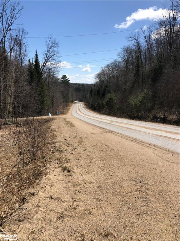 HARBURN Road, Haliburton, Ontario, Canada