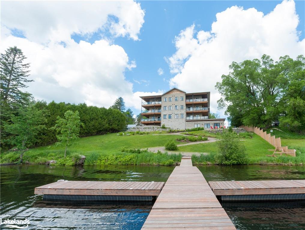 75 WALLINGS Way Unit# 301, Haliburton, Ontario, Canada