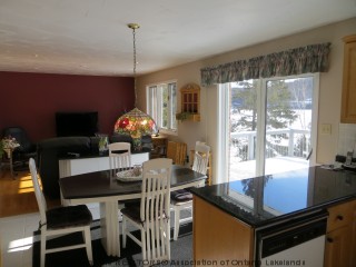 37 MUSEUM RD, Haliburton, Ontario, Canada