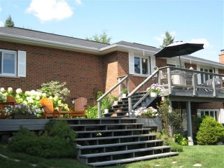 37 MUSEUM RD, Haliburton, Ontario, Canada