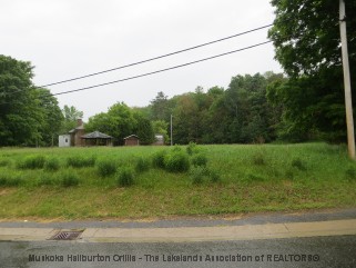 1 SUNNYSIDE ST, Haliburton, Ontario, Canada