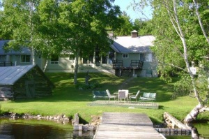 2017 Watts Road, Haliburton, Ontario, Canada