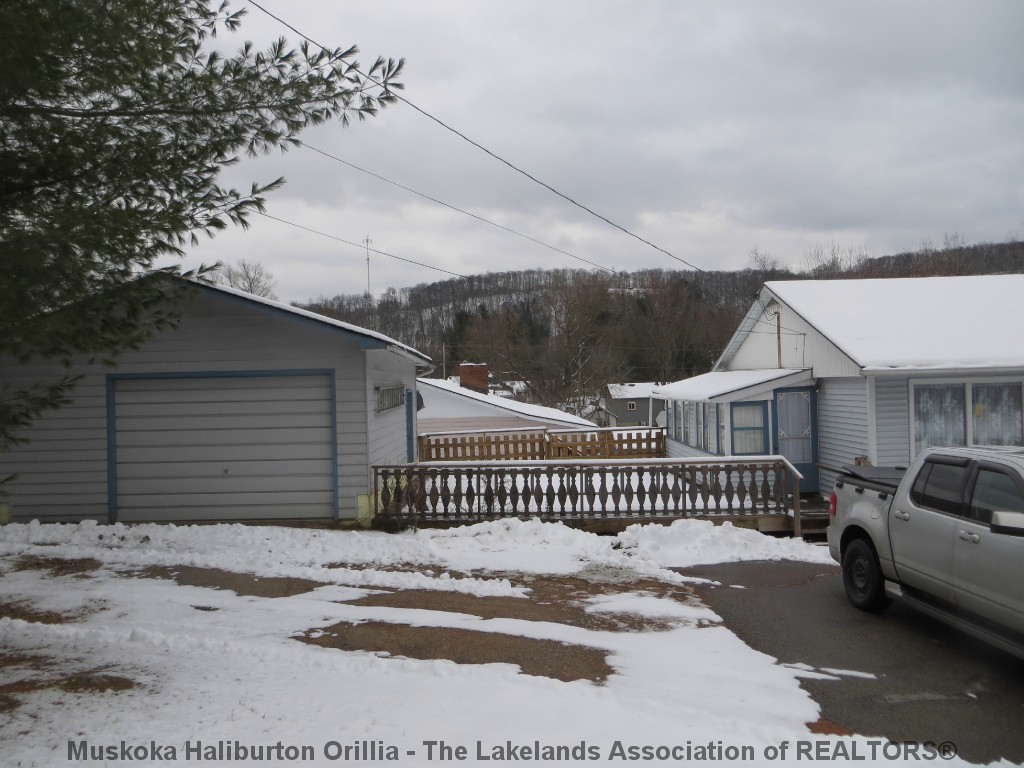 46 GEORGE ST, Haliburton, Ontario, Canada