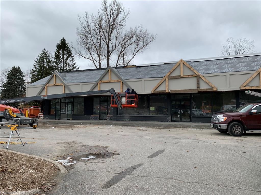 205 MANITOBA Street Unit# 2, Bracebridge, Ontario, Canada