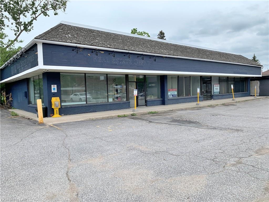 205 MANITOBA Street Unit# 2, Bracebridge, Ontario, Canada
