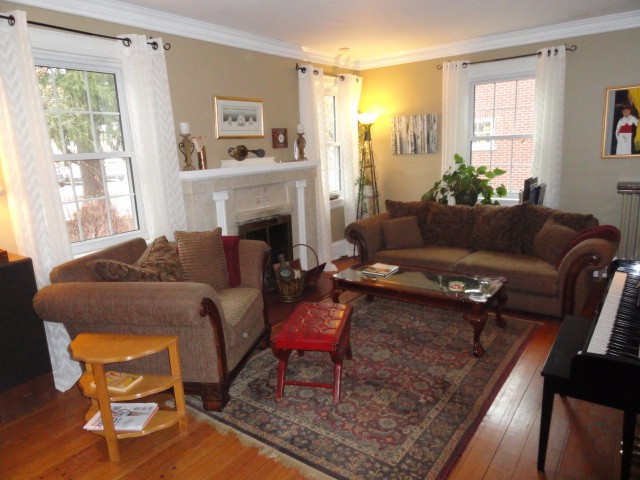 148 WILLIAM ST, Belleville Ontario, Canada