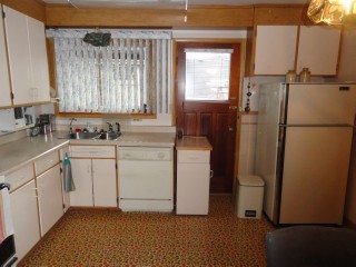 15 LEE AVE, Belleville, Ontario, Canada