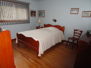 15 LEE AVE, Belleville, Ontario, Canada
