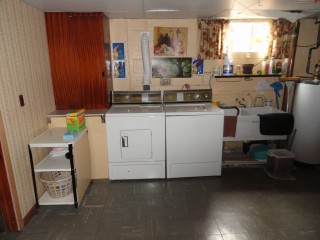 15 LEE AVE, Belleville, Ontario, Canada
