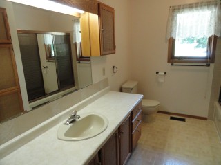 264 DOWNS RD, Quinte West - Murray, Ontario, Canada