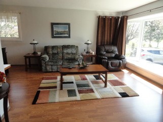 410 BRIDGE ST West, Belleville, Ontario, Canada