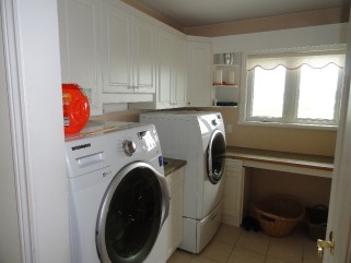 19351 LOYALIST PARKWAY (HIGHWAY 33) PKWY South, Hillier, Ontario, Canada