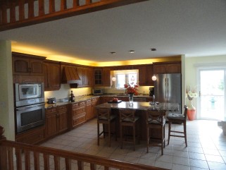 19351 LOYALIST PARKWAY (HIGHWAY 33) PKWY South, Hillier, Ontario, Canada