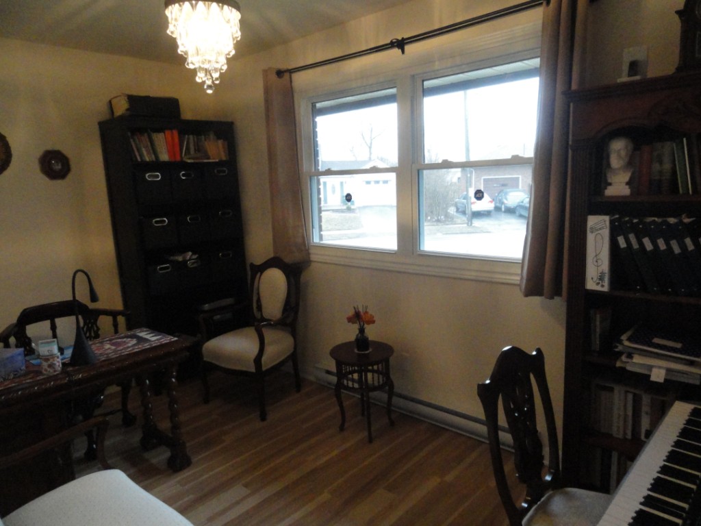 135 HASTINGS DR, Belleville Ontario, Canada
