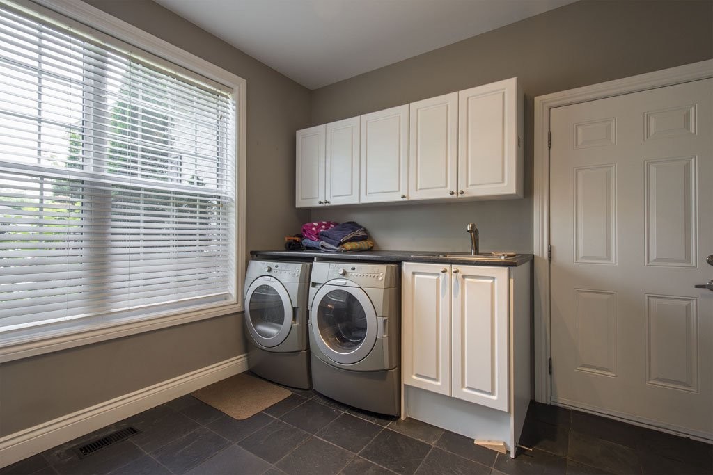 100 YUILL CRES, Ameliasburg Ward Ontario, Canada