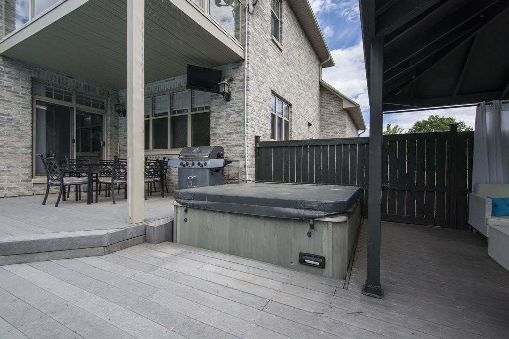 100 YUILL CRES, Ameliasburg Ward Ontario, Canada