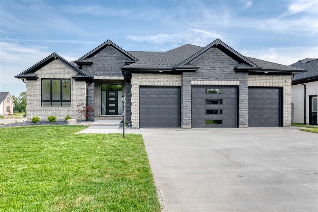 3493 TIMBER RIDGE Road, Plympton-Wyoming Ontario, Canada