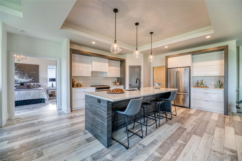 3493 TIMBER RIDGE Road, Plympton-Wyoming Ontario, Canada