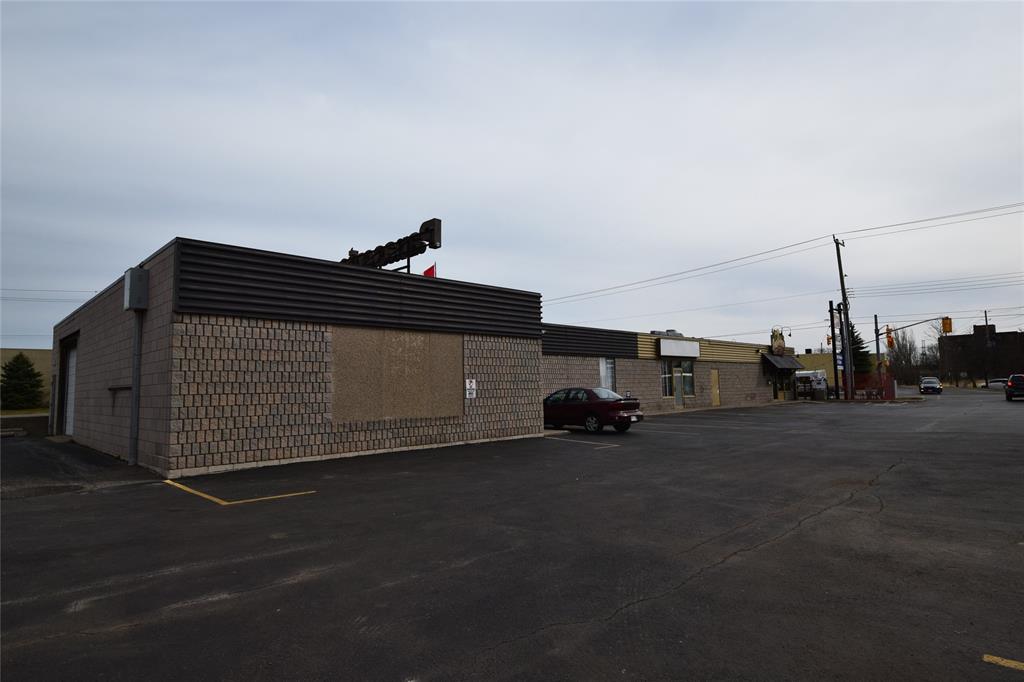575 MURPHY Road, Sarnia, Ontario, Canada