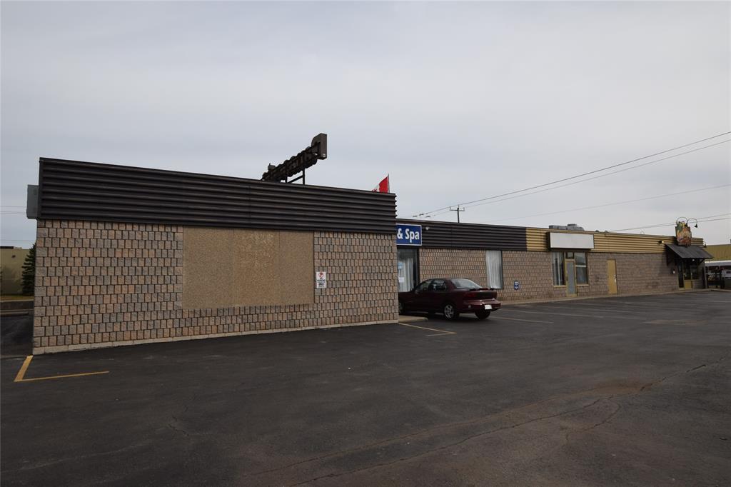 575 MURPHY Road, Sarnia, Ontario, Canada