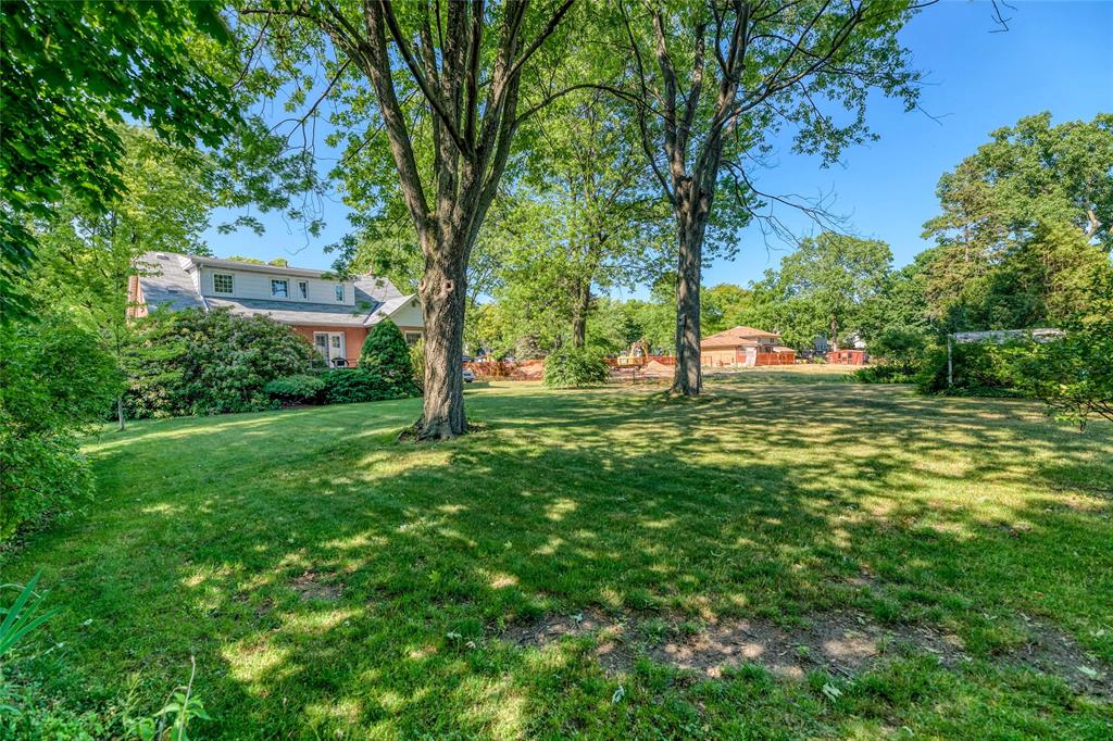 521 CATHCART Boulevard, Sarnia, Ontario, Canada