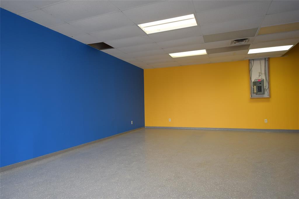 575 MURPHY Road Unit# 4, Sarnia, Ontario, Canada