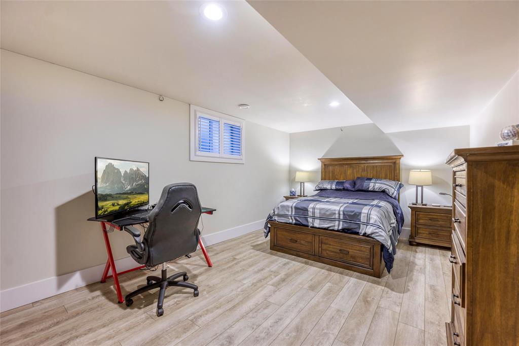3489 TIMBER RIDGE, Plympton-Wyoming, Ontario, Canada