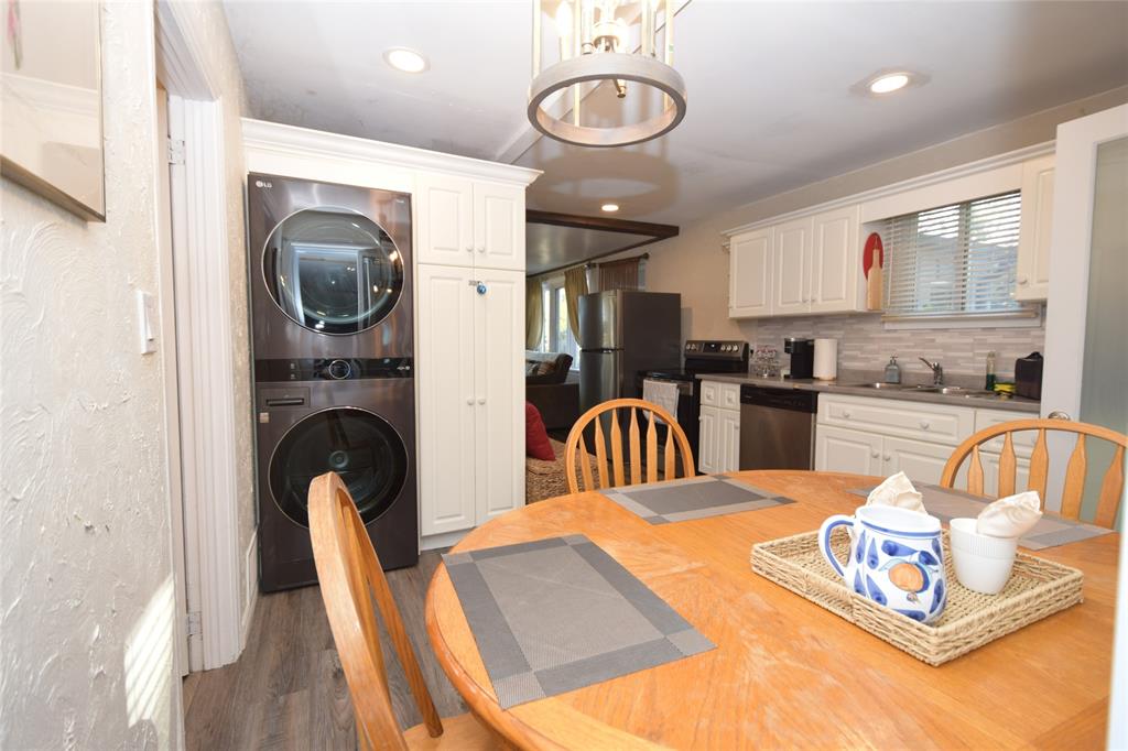 7800 KEN Street, Plympton-Wyoming, Ontario, Canada photo 10