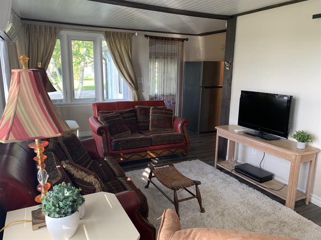 7800 KEN Street, Plympton-Wyoming, Ontario, Canada photo 14