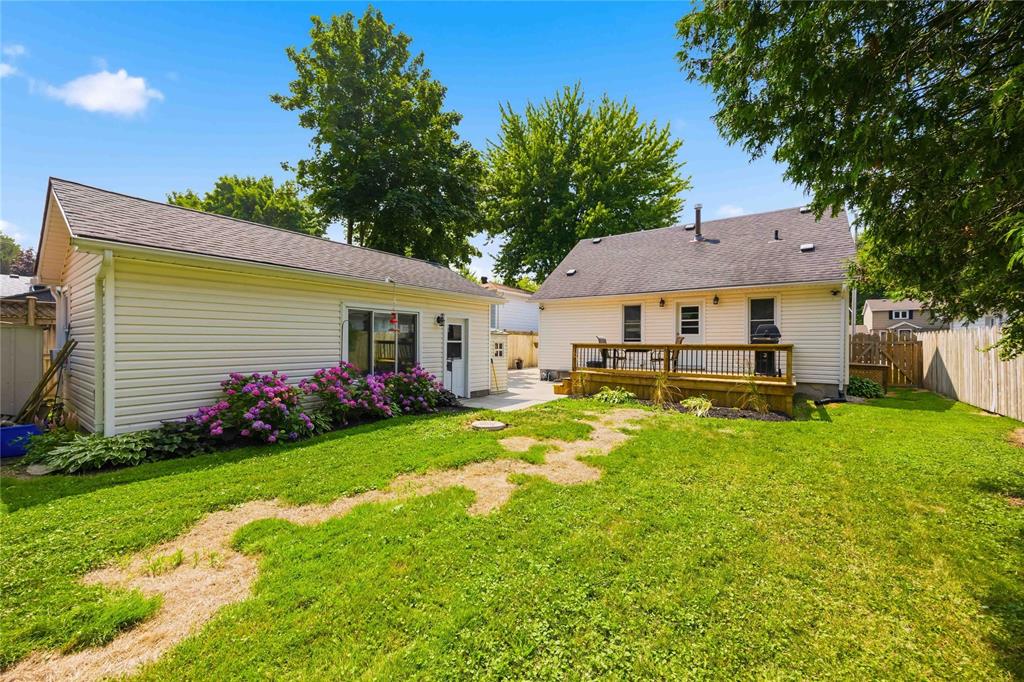 2054 GLADYS Street, Sarnia, Ontario, Canada photo 30